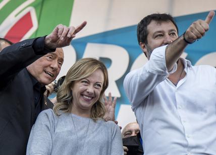 Berlusconi vuole anche Meloni e fa infuriare Salvini. Caos Centrodestra