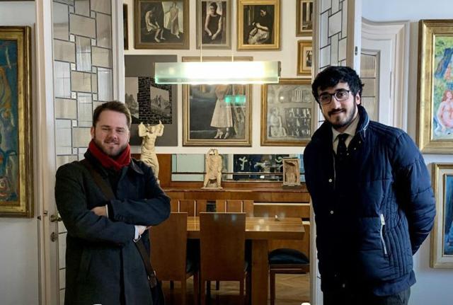 Angelo Turco alla Casa Museo Boschi Di Stefano (foto da Facebook) Angelo Turco alla Casa Museo Boschi Di Stefano (foto da Facebook)