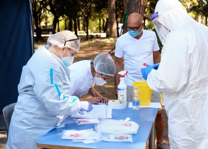 Coronavirus Lazio, meno tamponi e più contagi: 181 nuovi casi, 95 sono a Roma