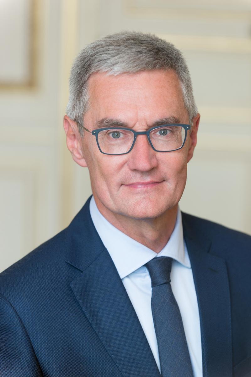 Didier Saint Georges Managing Director e Membro del Comitato Strategico di Investimento Carmignac LR Didier Saint Georges Managing Director e Membro del Comitato Strategico di Investimento Carmignac LR