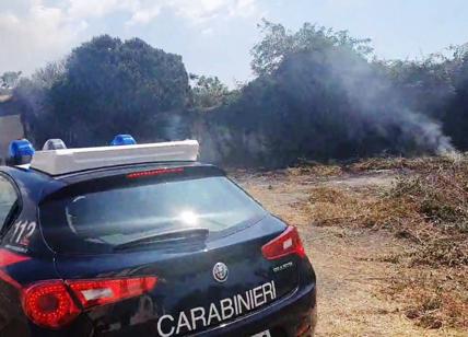 Incendio a Casal Bertone, bruciano montagne di rifiuti: arrestati i piromani