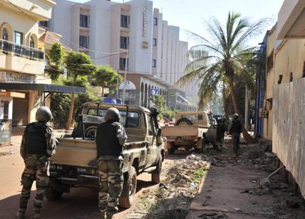 Mali isolato dopo il golpe militare. Esercito promette voto-transizione civile
