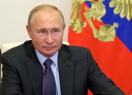 Valdimir Putin: "Gravi problemi di salute, intenzionato a lasciare l'incarico"