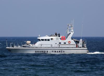 motovedetta guardia di finanza