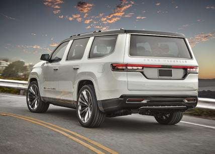 Jeep il nuovo Grand Wagoneer Concept ridefinisce il concetto di SUV Premium