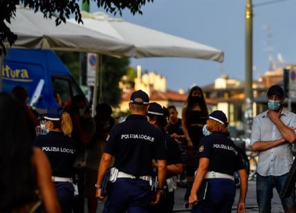 Milano: violazione norme anti Covid, chiusi e multati locali nel week end