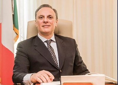 Luca Ferrari ambasciatore