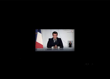Macron schiaffeggia l'Italia: ecco cosa ha fatto la Francia