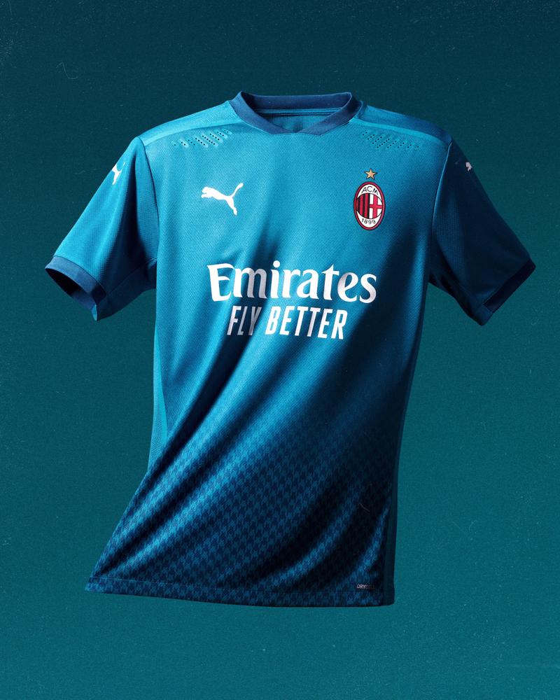 Milan terza maglia Ispirata all Alta Moda di Milano Con Ibrahimovic. Affaritaliani