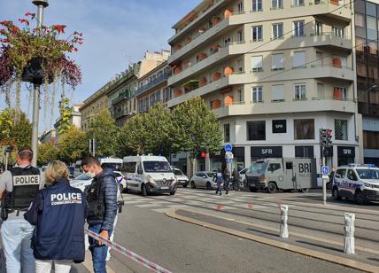 Nizza, attacco in chiesa: 3 morti. Francia sotto attacco dell'islamismo