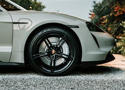 Pirelli Tycan