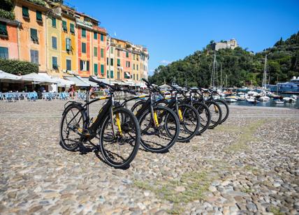 Pirelli presenta le nuove E-Bike Cycl-E Around Nomades e Montagel