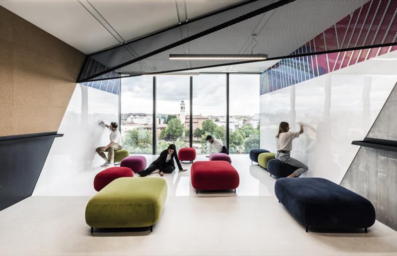 Sala social quarto piano Creation