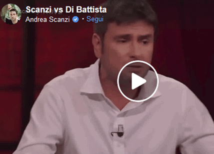 Il video della "battaglia" tra Andrea Scanzi e Alessandro Di Battista