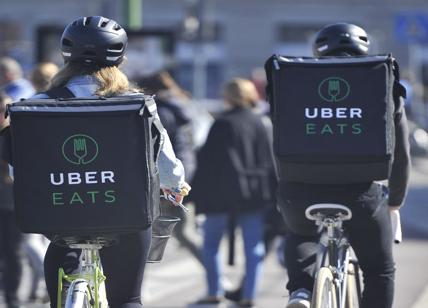 Caporalato sui rider, il pm chiede il commissariamento di Uber Italy