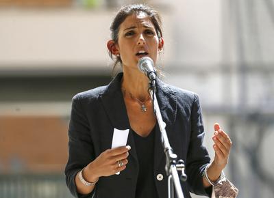 virginia raggi 02