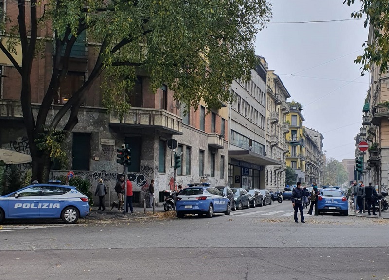 Rapina in banca a Milano Rapina in banca a Milano