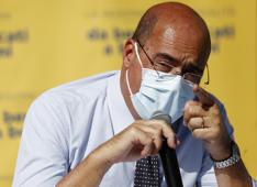 Pd, Zingaretti: "Avanti con Conte. No salti nel buio e governi tecnici"