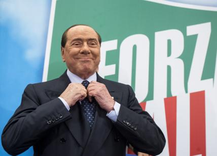 Berlusconi non molla mai nessun incarico forse il vero problema del Cdx