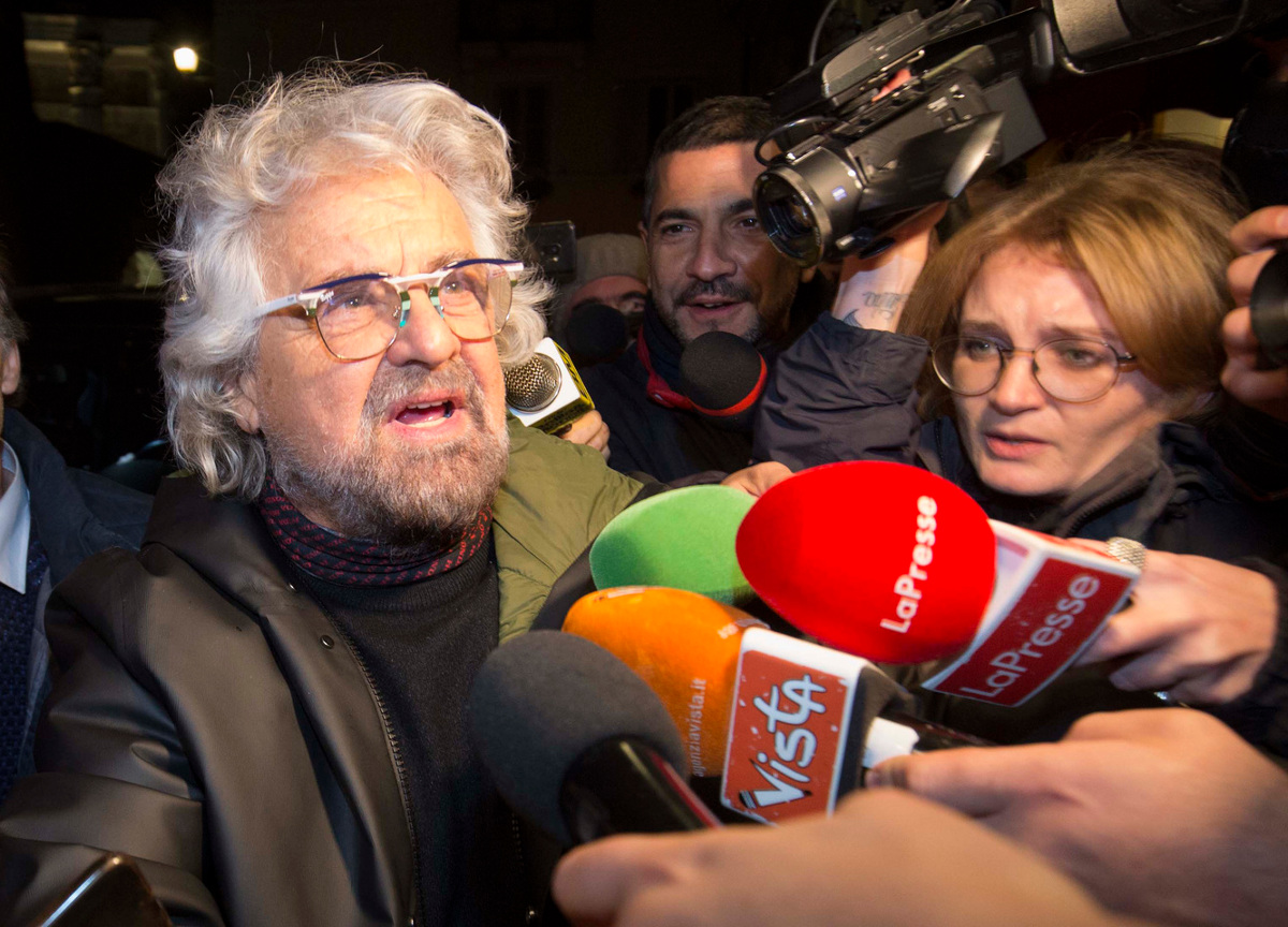 beppe grillo, m5s, soldi dal venezuela ai grillini