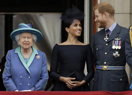 Harry "snobba" la regina: sarà in Europa ma non alla celebrazione per il nonno