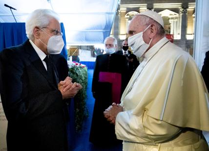 Quirinale, gesto inequivocabile dell'addio. Mattarella va a salutare il Papa