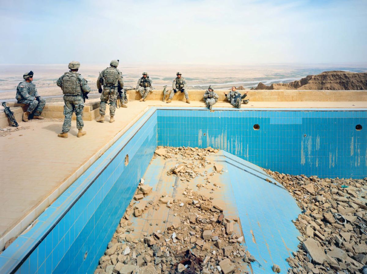 13. Pool at Uday's Palace, Salah a Din Province, Iraq serie BREACH