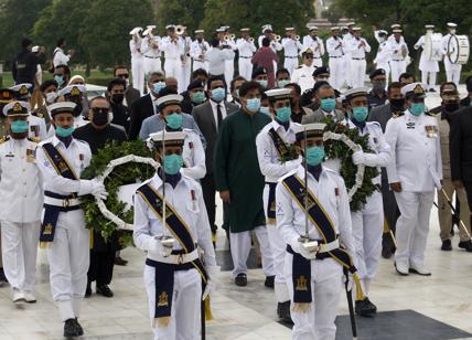 Morto per Covid il padre della bomba atomica pakistana, Abdul Qadeer Khan