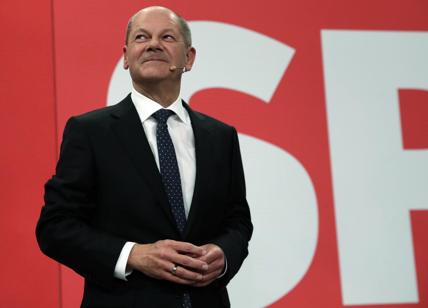 Germania: Scholz primo, corsa su Fdp e Verdi. Ma il cancelliere sarà debole