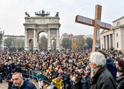 Libertà di riunione limitata dal Ministero, la fine dello Stato di diritto Libertà di riunione limitata dal Ministero, la fine dello Stato di diritto