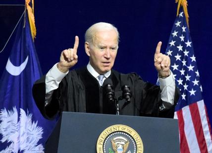 USA, i sondaggi che terrorizzano Joe Biden: è crollo d'immagine