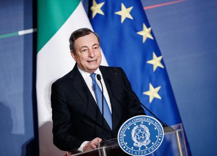 Sondaggio, Draghi inizia male il 2022. Fiducia in forte calo