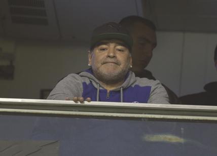 Maradona "si è gonfiato fino a che il suo cuore è esploso": parla l'avvocato