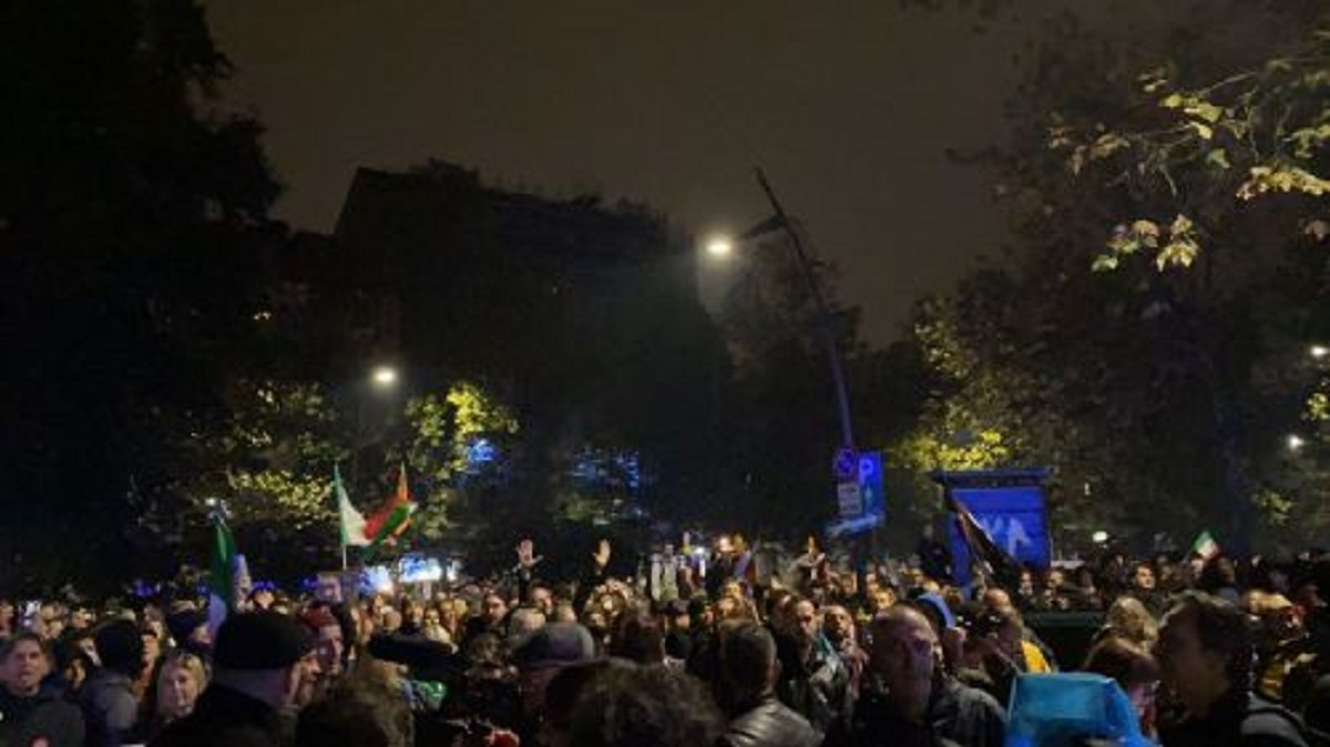 Corteo No Green Pass a Milano Corteo No Green Pass a Milano