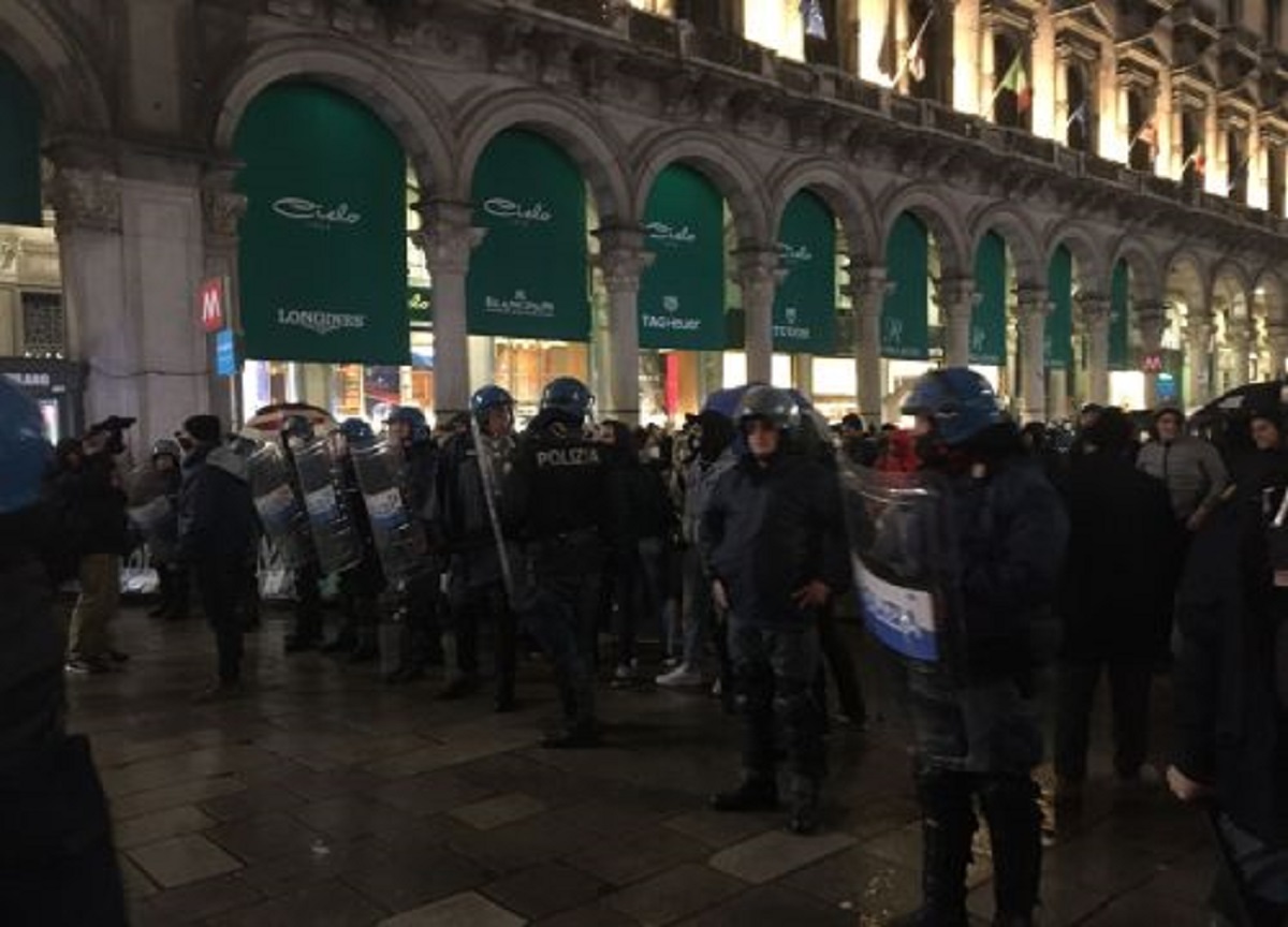 Corteo No Green Pass a Milano Corteo No Green Pass a Milano