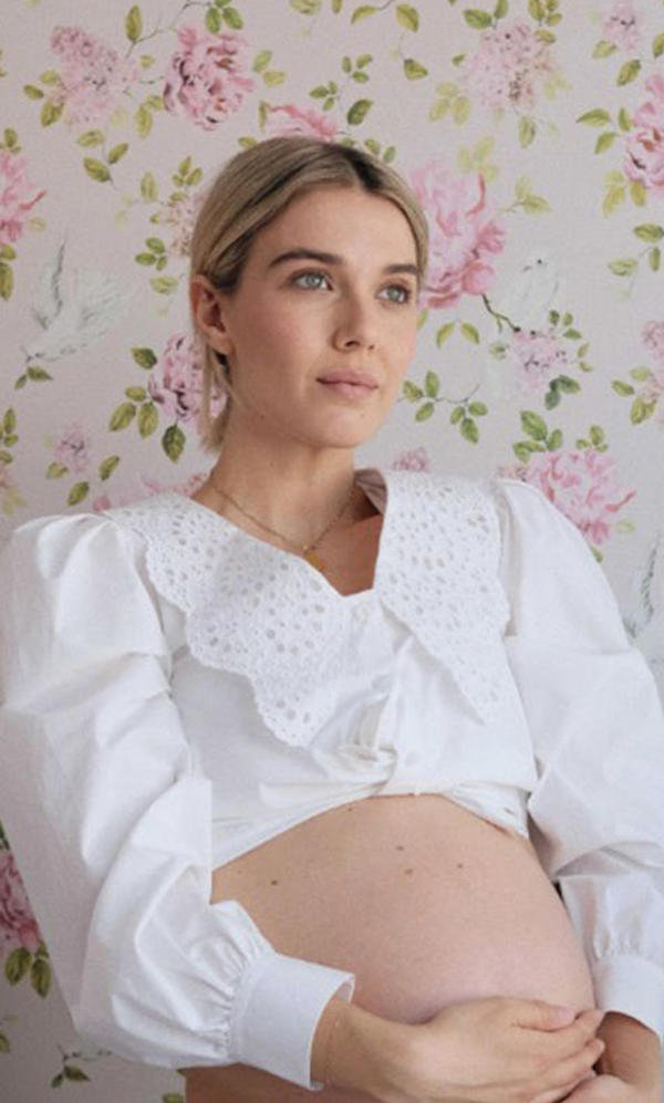  Martina Pinto diventa mamma di Polly con l'amore del marito Alessandro