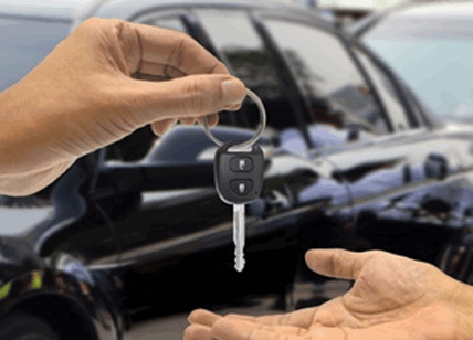 Incentivi anche per le auto usate. Come ottenere il contributo statale Incentivi anche per le auto usate. Come ottenere il contributo statale