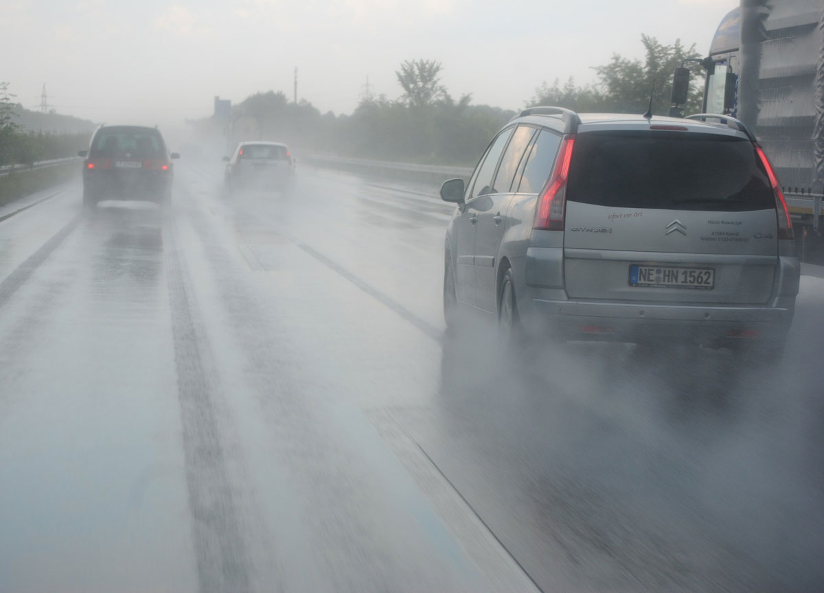 autostrada pioggia