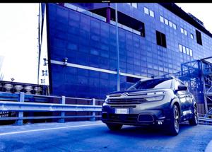 Citroën C5 Aircross hybrid plug-in: amplifica il piacere di guida