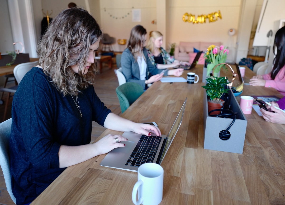 Donne ufficio lavoro Donne ufficio lavoro