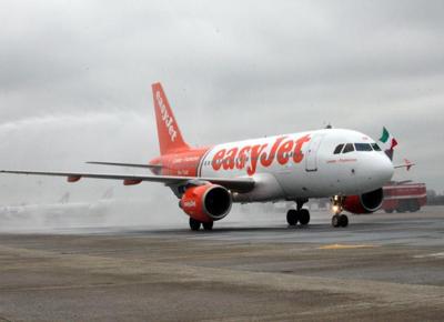 Easyjet punta sull'Italia