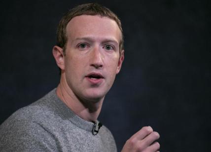 Facebook cambia nome per 'ripulirlo'? Zuckerberg pensa al rebranding