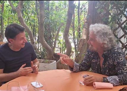 M5S, Beppe Grillo e Giuseppe Conte fanno pace a tavola: "Ora pensiamo al 2050"