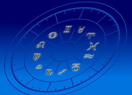 Oroscopo di oggi 22 ottobre 2022: previsioni astrali segno per segno