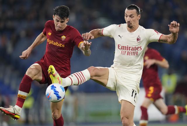 Ibrahimovic - Ibanez (foto Lapresse) Ibrahimovic - Ibanez (foto Lapresse)