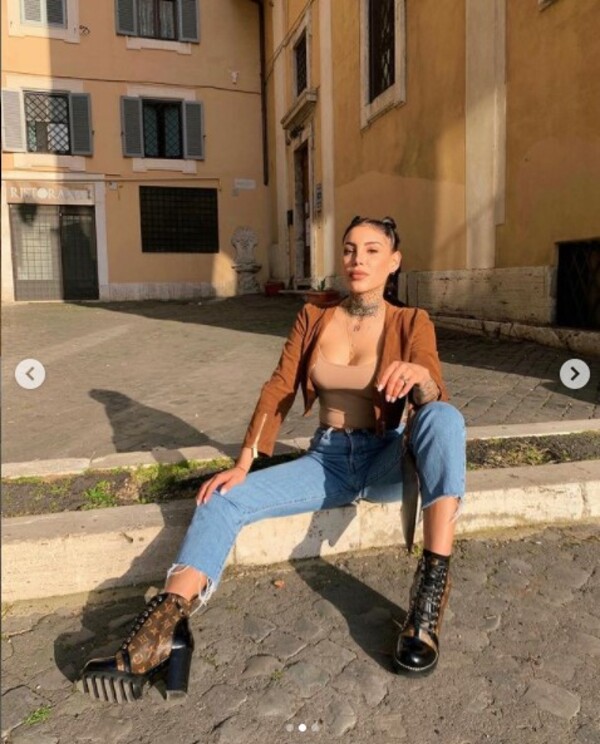 Fonte Instagram Nicole Daza Fonte Instagram Nicole Daza