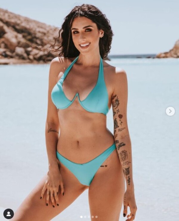 VALENTINA VIGNALI VALENTINA VIGNALI