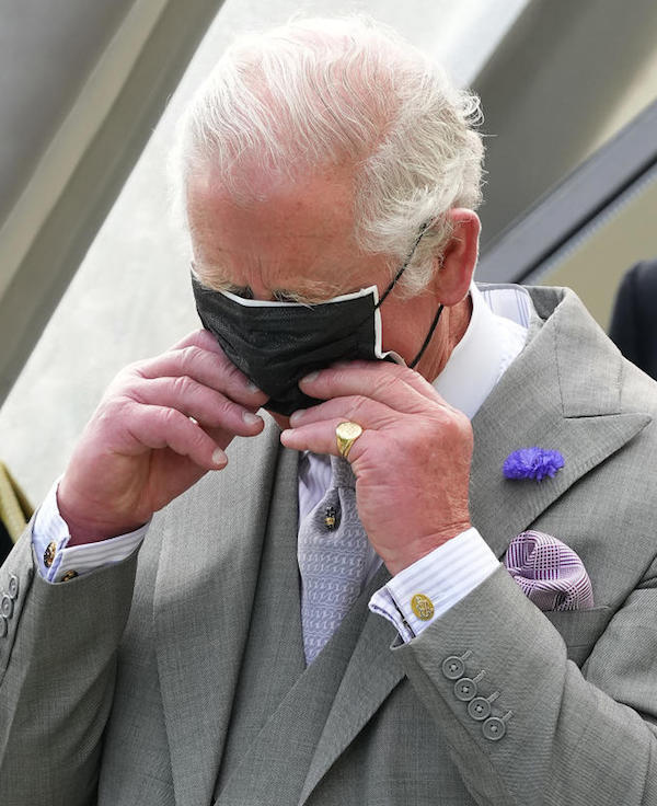Ascot , Il Principe Carlo e ...............la Mascherina
