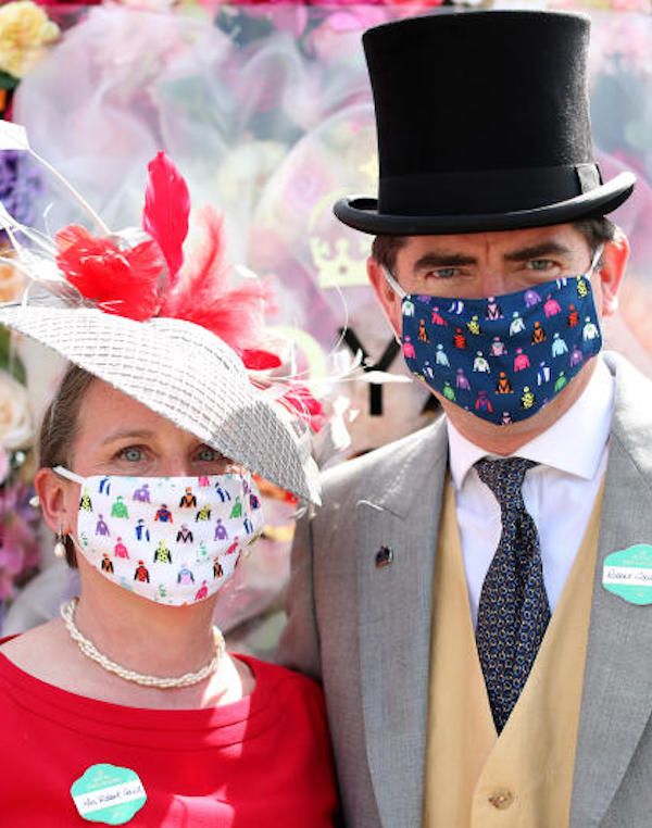  Ascot,gara non solo per il cappello piu originale ma pure per la mascherina