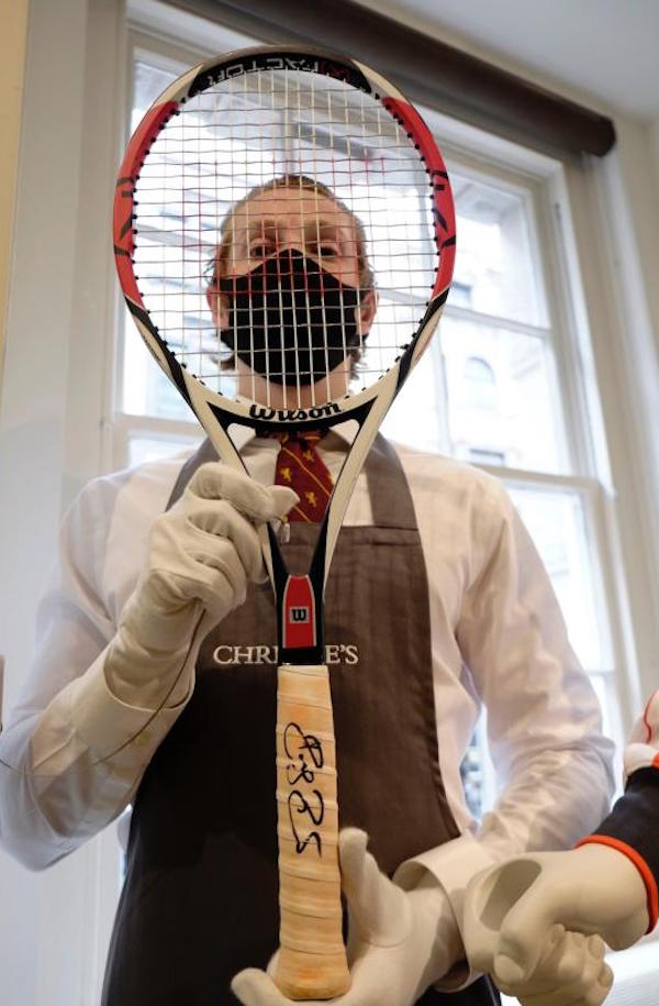 Londra. Gli effetti personali di Roger Federer all'asta da Christie's